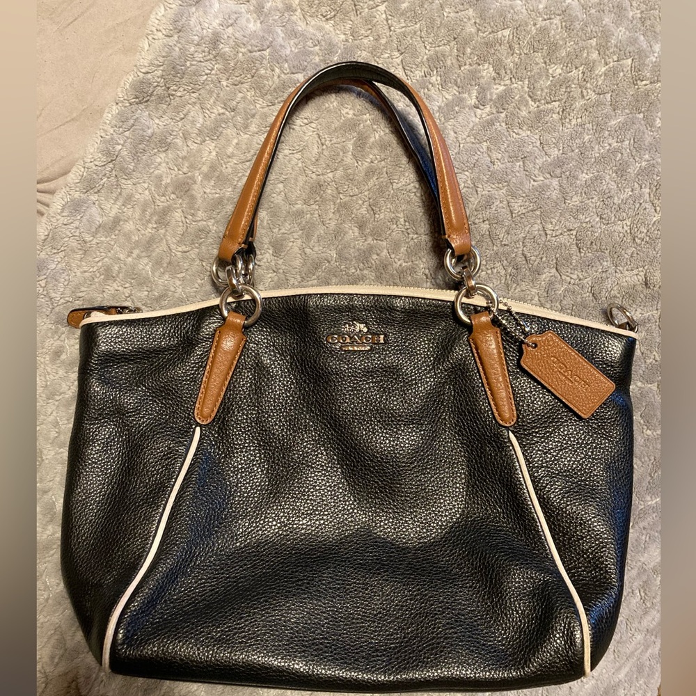 BLACK COACH VINTAGE PURSE ✨